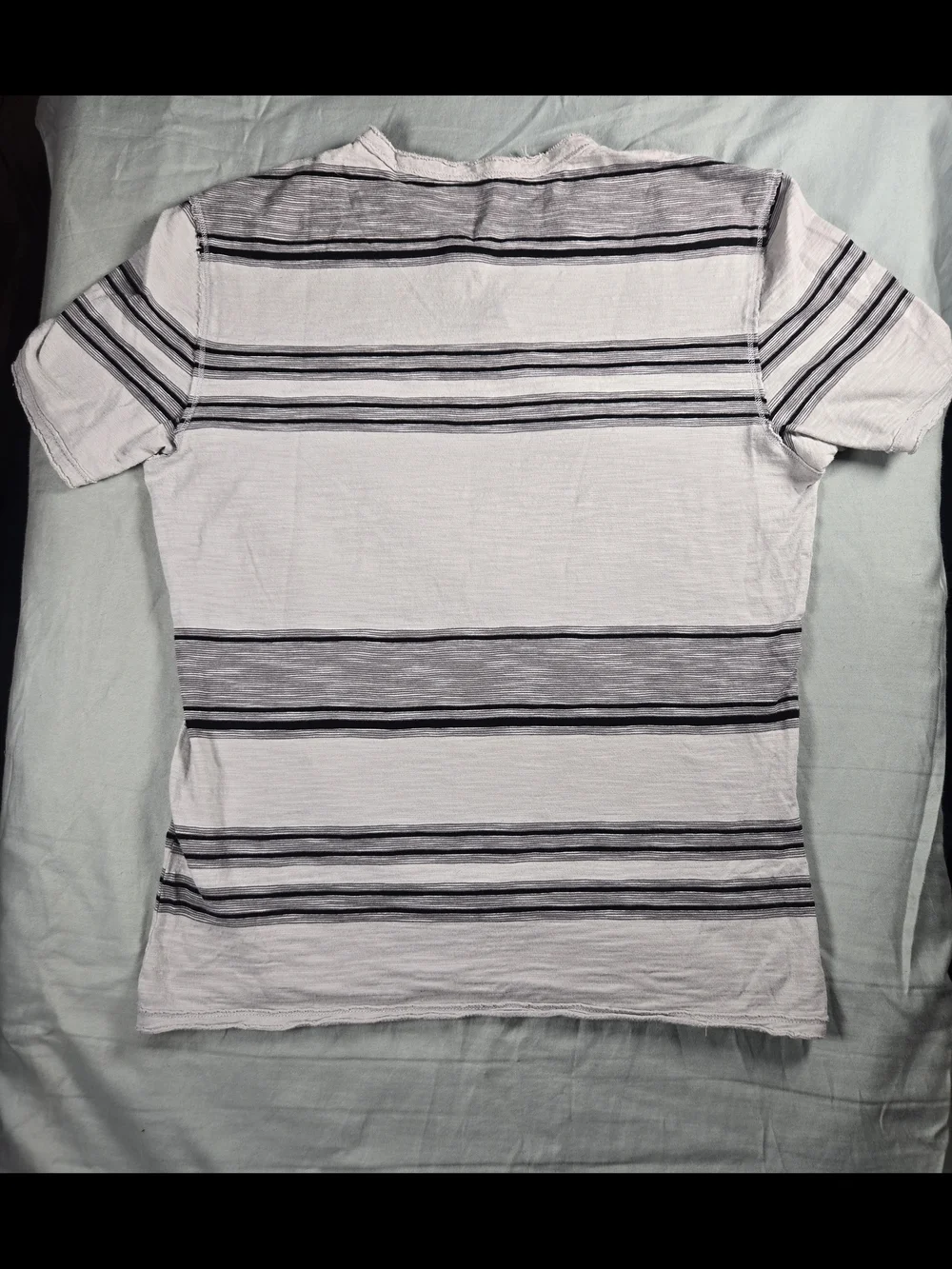 INC International Concepts Men's Striped Henley Tee White/Gray/Black Knit S Teen